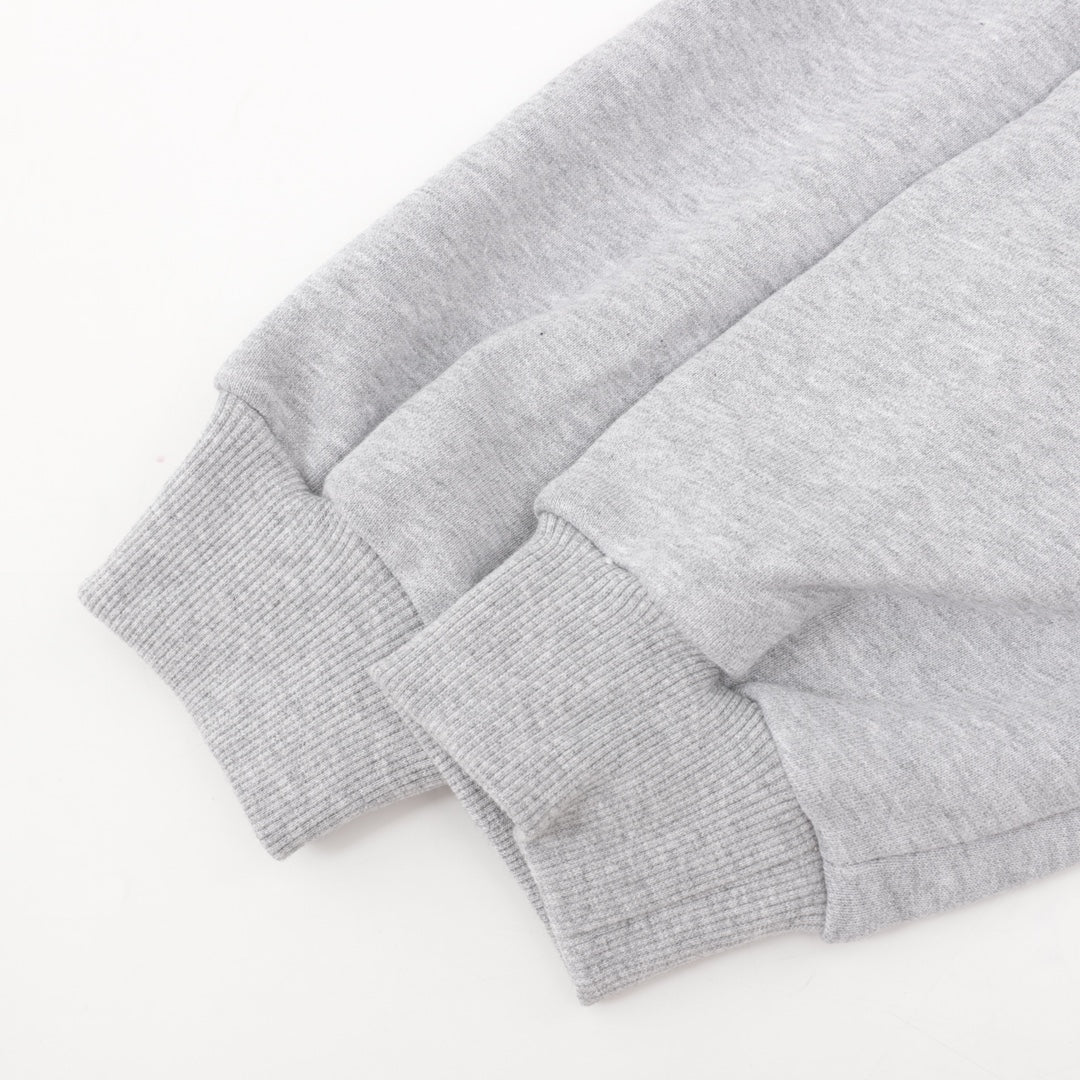 CELINE レタリング コットン 長袖Tシャツ YW012